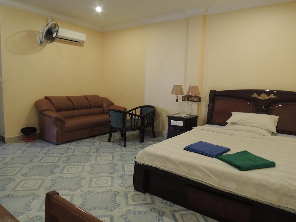 Reaksmey Battambang Hotel Pokoj fotografie
